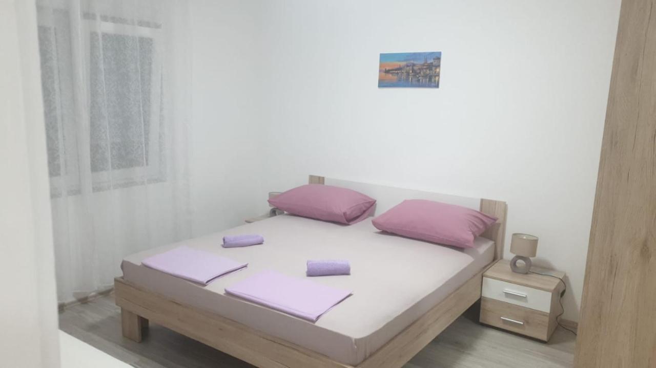 Apartman Dany Apartman Kaštela Kültér fotó